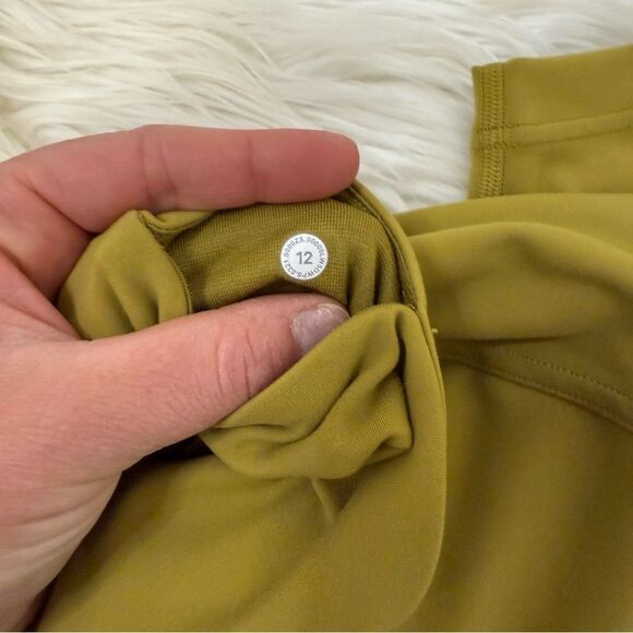 [Lululemon Athletica] Bright Green Leggings - Size 12 - Picture 4 of 6